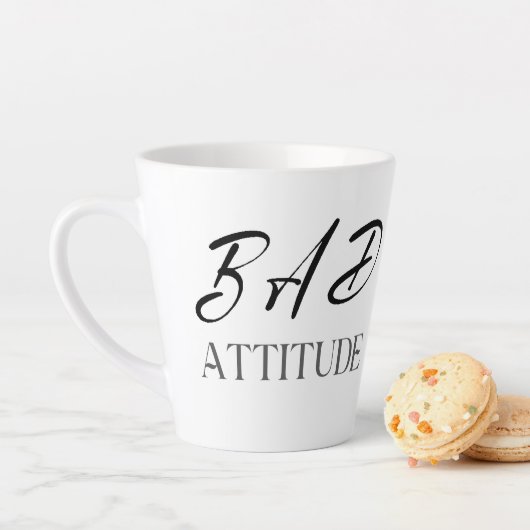 Bad Attitude, Funny Bold Quote Gift カフェラテマグ (インサイチュ)