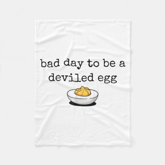 Bad Day To Be A Deviled Egg Funny Thanksgiving Dev フリースブランケット (正面)