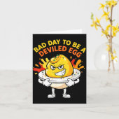 Bad Day To Be A Deviled Egg Funny Thanksgiving Din カード (黄色い花)