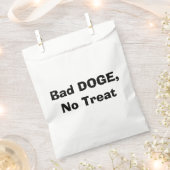 Bad DOGE, No Treat フェイバーバッグ (クリップ留めされた状態)