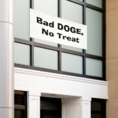 Bad DOGE, No Treat 横断幕 (ビルの外側)