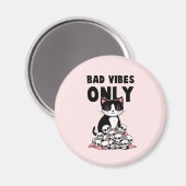 Bad Vibes Only – 猫とスカル マグネット (正面/裏面)