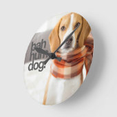 "Bahハム雑音犬"のビーグル犬 ラウンド壁時計 (傾斜)