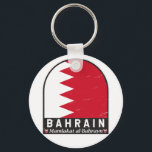 Bahrain Flag Emblem Distressed Vintage キーホルダー<br><div class="desc">Bahrain distressed emblem featuring the flag and coat of arms.</div>