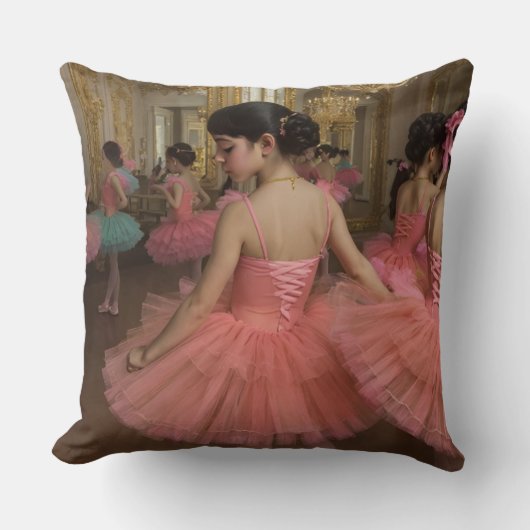 Bailarinas en una gran sala de estilo rocóco クッション (正面)