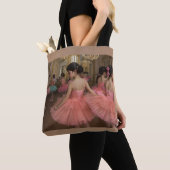 Bailarinas en una gran sala de estilo rocóco トートバッグ (クローズアップ)