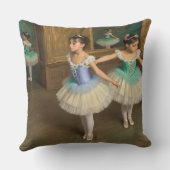 Bailarinas esperando para actuar クッション (裏面)