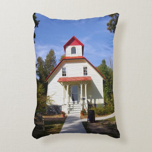 Baileys Harbor Rear Range Light Accent Pillow アクセントクッション (正面(垂直))