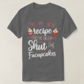 Bake Baking Cupcake Pun Tシャツ (デザイン正面)