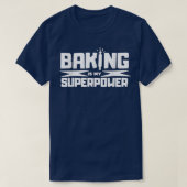 Baking Is My Superpower Delicious Funny Cupcake Ba Tシャツ (デザイン正面)