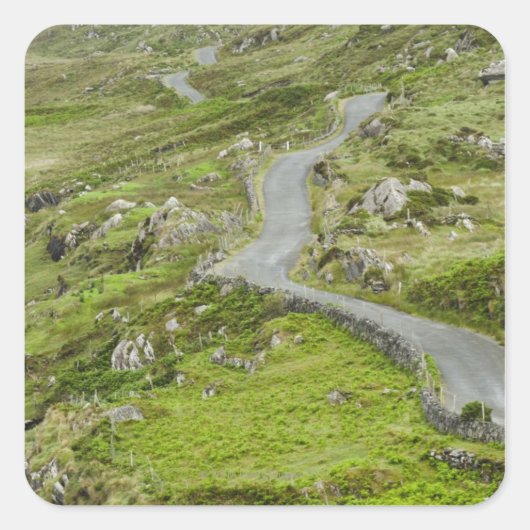 BalaghacahreenとCaherkeenの間の道路。 スクエアシール (正面)