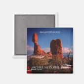 Balanced Rock, Arches National Park, Moab, Utah マグネット (正面/裏面)