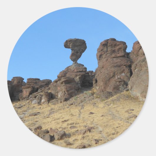 Balanced Rock Idahoフォトステッカー ラウンドシール (正面)