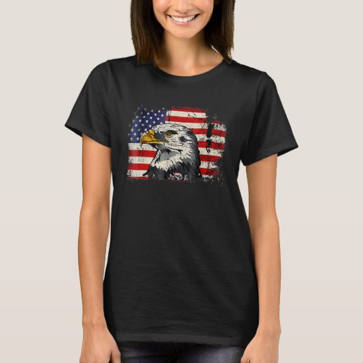 Bald Eagle 4th of July  USA American Flag Country Tシャツ (正面)