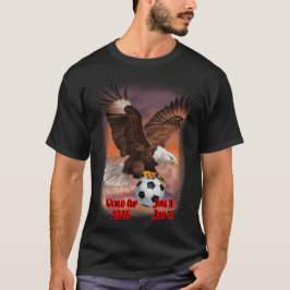 Bald Eagle Brings the World Cup Ball on a Black Tシャツ