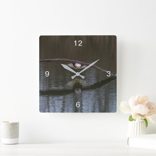 Bald Eagle in Flight スクエア壁時計 (ホーム)