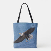 Bald eagle in flight トートバッグ (裏面)