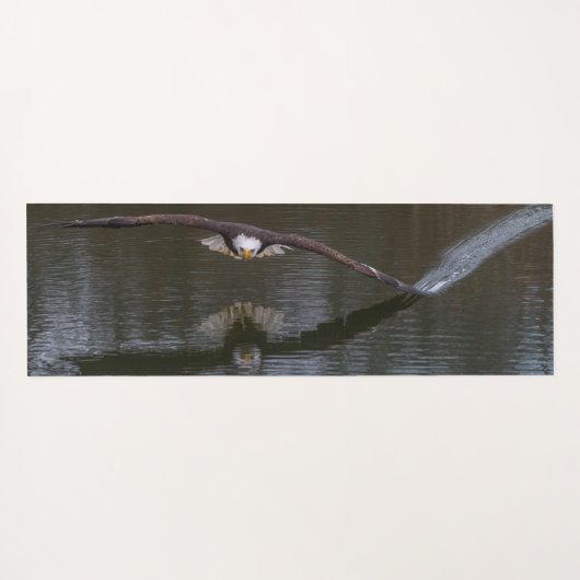 Bald Eagle in Flight ヨガマット (裏面(横))