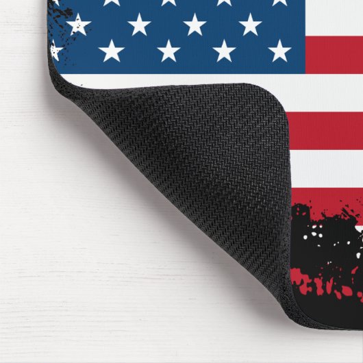 Bald Eagle On USA FlagMousepad マウスパッド (コーナー)