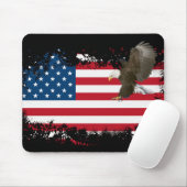 Bald Eagle On USA FlagMousepad マウスパッド (マウス)