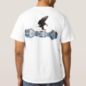 Bald Eagle、Totem Pole、Raven & Mountainのシーン Tシャツ (裏面)