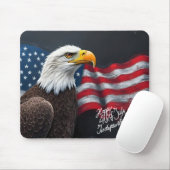 Bald Eagle with American Flag 4th of July Art マウスパッド (マウス)
