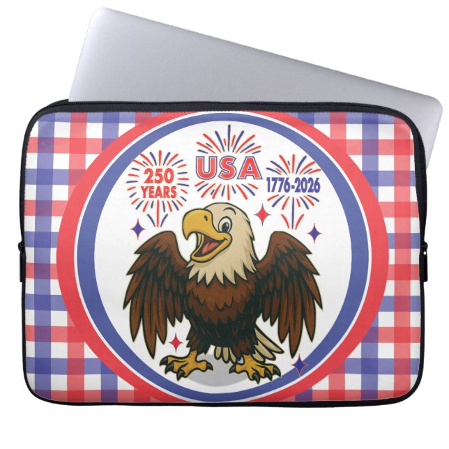 Bald Eagle with Fireworks- USA 250年1776-2026 ラップトップスリーブ (正面)
