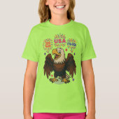 Bald Eagle with Fireworks- USA 250年1776-2026 Tシャツ (正面)