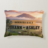 Bali Indonesia Travel Souvenir Throw Pillow アクセントクッション (裏面)