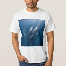 Ballenas azules enamoradas tシャツ