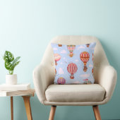 Balloon Buddies Throw Pillow クッション (椅子)