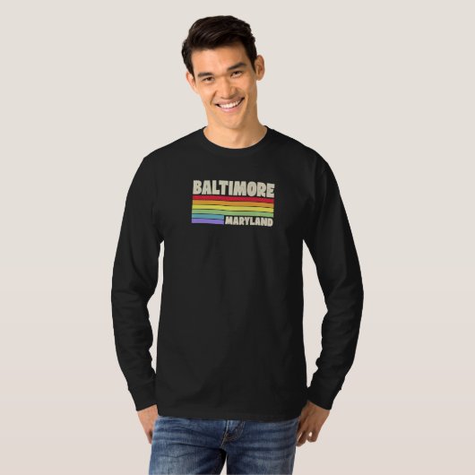 Baltimore Maryland Pride Rainbow Flag Gay Pride Me Tシャツ (正面フル)