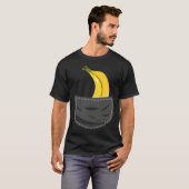 Banana In Pocket Graphic Fruit Vegan Veggie Health Tシャツ (正面フル)