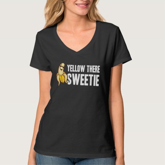Banana  Yellow There Sweetie  Cool Minimalist  Veg Tシャツ (正面)