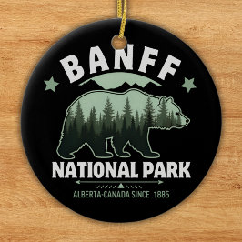 Banff National Park Adventure – Watercolor Bear セラミックオーナメント