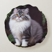 Banjo the Persian:ふわふわの灰色と白の喜び ラウンドクッション (裏面)