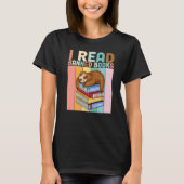 Banned Books Bookworm I Read Banned Books Tシャツ (正面)