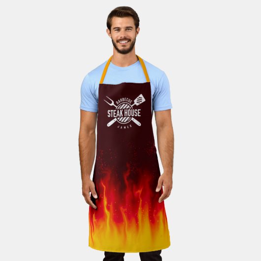 Barbecue Grill Flames — Personalized Steak House エプロン (着用した状態)