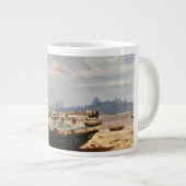 Barca en la playa ジャンボコーヒーマグカップ (正面右)