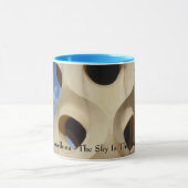 Barcellona -空は限界です マグカップ (中央)