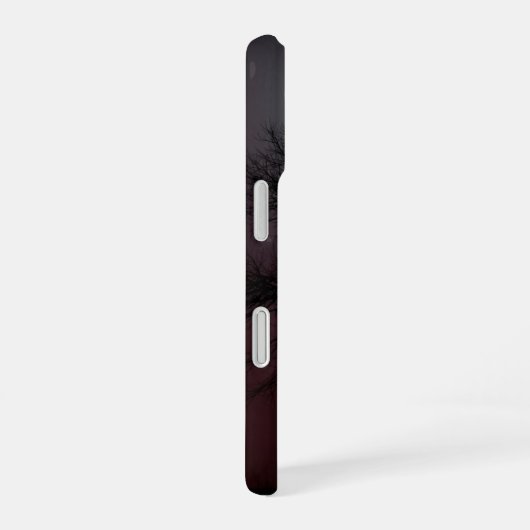 Bare Tree and Full Moon Dark Case iPhone 16ケース (右側面)