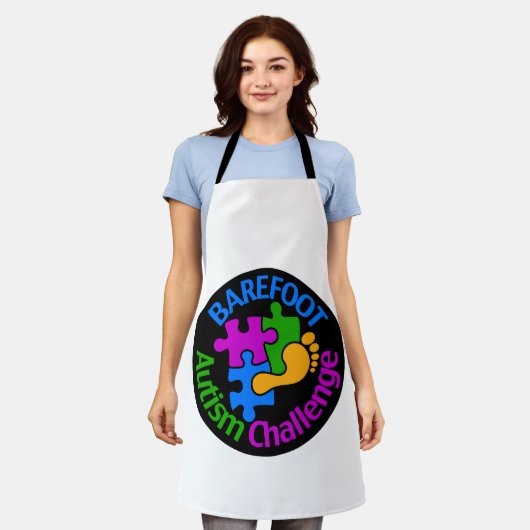 Barefoot Autism Challenge Trucker Hat エプロン (着用した状態)