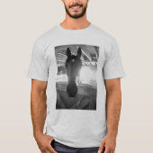 Barn Horse.Black and White写真 Tシャツ (正面)