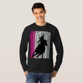 Barrel Racing Champion Horse Riding Pink Retro Cow Tシャツ (正面フル)