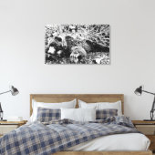 Barr's Bear Over 10足ロング，アラスカ キャンバスプリント (インサイチュ (寝室))