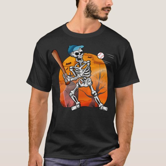 Baseball Bat Player Skeleton Funny Halloween Boys Tシャツ (正面)