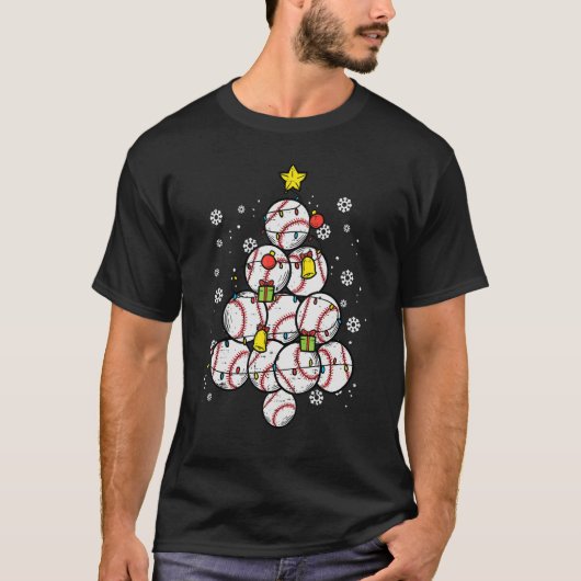 Baseball Christmas Tree Xmas Sports Player Men Wom Tシャツ (正面)