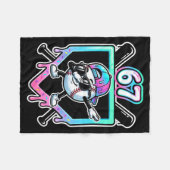 Baseball Ice Cream Drip 67 Player Dabbing Six Seve フリースブランケット (正面(横))