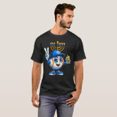 Baseball Menorah Dreidel Jewish Hanukkah Womens Me Tシャツ (正面フル)
