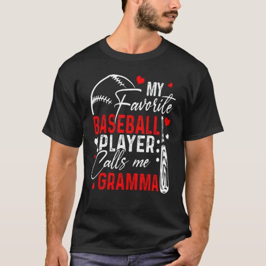 Baseball My Favorite Player Calls Me Gramma Heart  Tシャツ (正面)